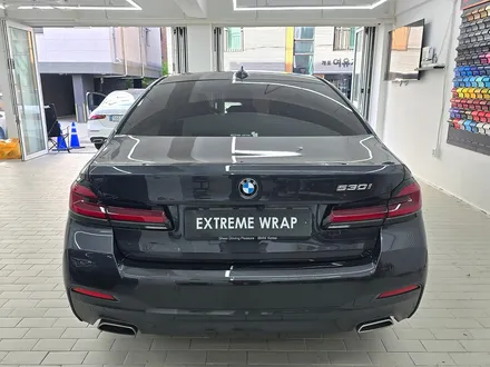BMW G바디 530i 반무광 사틴 다크 그레이 전체 랩핑 가격 / 서울 강남
