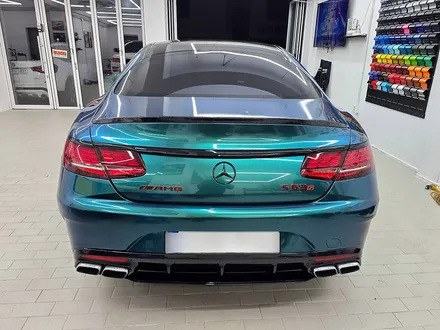 벤츠 S63 AMG 쿠페 로얄 그린 전체 풀랩핑, 전체 크롬 죽이기, 포지드 카본 포인트 랩핑 PPF 보호필름 시공 / 서울 강남