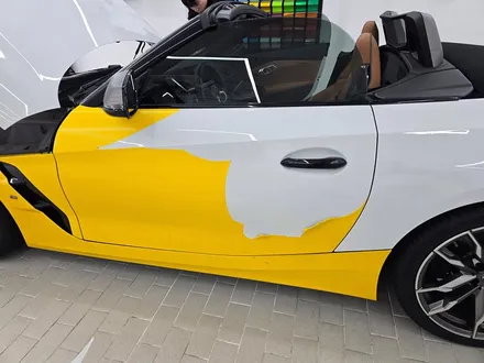 BMW Z4 m40i 강남 자동차 전체 랩핑 고광택 캔디 블루 / 서울 강남