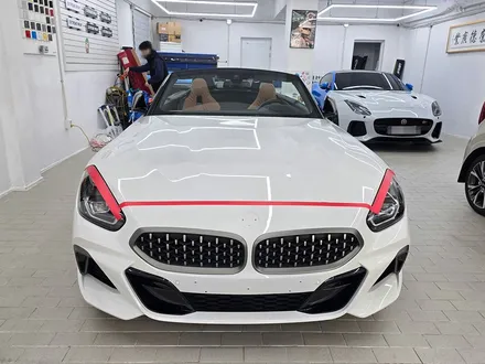 BMW Z4 m40i 강남 자동차 전체 랩핑 고광택 캔디 블루 / 서울 강남