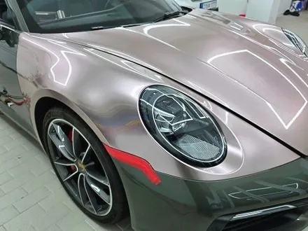 포르쉐 911 카레라 카브리올레 전체 랩핑, 프로즌 베리 컬러 시공기｜강남 랩핑샵 / 서울 강남