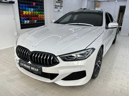 BMW 840i 고광택 유광 블랙 전체랩핑 - 탑폴리에 8시리즈 / 강남,개포,서초