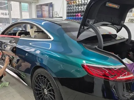 벤츠 S63 AMG 쿠페 로얄 그린 전체 풀랩핑, 전체 크롬 죽이기, 포지드 카본 포인트 랩핑 PPF 보호필름 시공 / 서울 강남