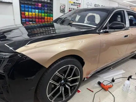 BMW 7시리즈 샴페인 골드, 블랙 PPF 투톤 시공, 코치라인으로 완성한 럭셔리 세단 / 서울 강남