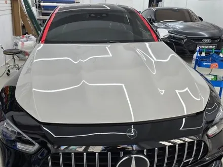 벤츠 AMG GT 4도어 차량에 포르쉐 크레용을 입히다! 전체 랩핑 시공 / 서울 강남