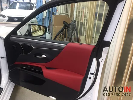 i♥오토인 렉서스 뉴ES300h F Sport 신차 패키지 / 레인보우 i90 Black 썬팅+신형 번호판 가이드+뒷좌석 열선+PPF 4종