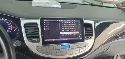 제네시스 BH380 정품 아이나비3D가 내장된 안드로이드 올인원 카인원(CAR IN ONE) 과 순정 DIS연동 작업