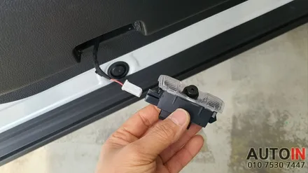 i♥오토인 렉서스 NX350h 도어 차폭등 로고램프 교체방법 소개
