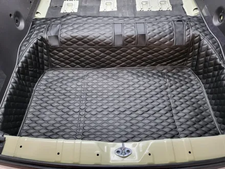 부산 해운대 기장 광안동 신형카니발 VIP요트바닥 VIP SOV 커튼 LED사이드스텝 에어댐 카니발드레스업 카니발커스터마이징 / 부산, 기장