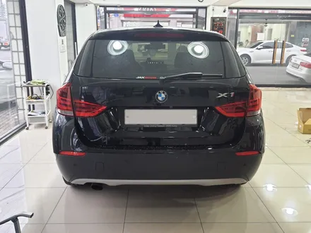 BMW X1 E84 안드로이드 올인원 네비게이션 매립