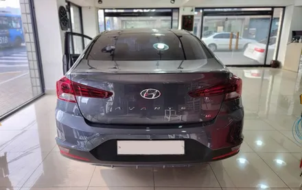 아반떼AD 안드로이드 올인원 네비게이션 설치 매립