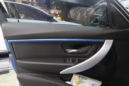 BMW F30 320d 가변엠비언트는 여기서!