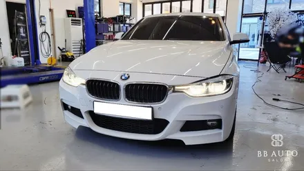 부산 BMW F30 3시리즈 가변엠비언트 및 6WB LCD계기판 핸들열선활성화