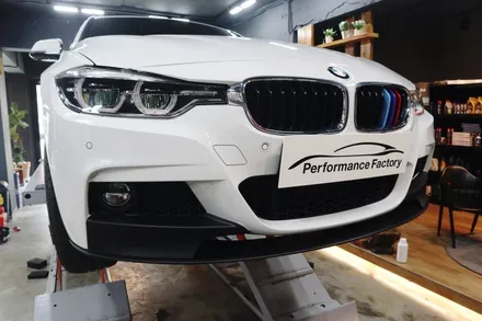 BMW 3시리즈 엠비언트 무광 프론트립 시공기