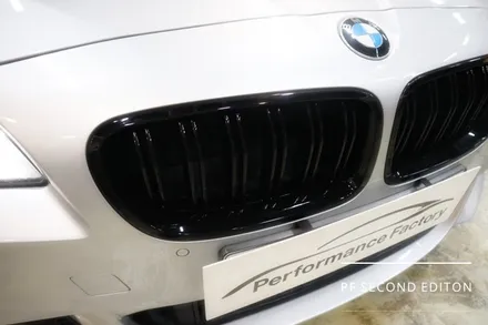 BMW F10 520d 엠비언트 블랙유광그릴 퍼포팩 부산점