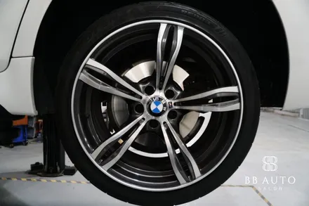 BMW F10 520d, 벤츠CLA 45 amg 휠기스는 휠보레로 방어!