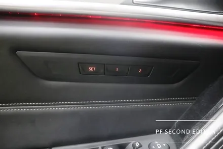 부산 BMW G30 에이버리 티타늄 브러쉬 실내랩핑/ 젠틀맨스위치