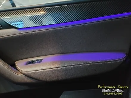 BMW X4 순정형 가변 엠비언트 무드등, BMW 로고등 레터링 작업 튜닝