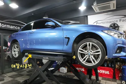 부산BMW F33 428i 컨버터블 공조기엠비언트 퍼포먼스 사이드데칼
