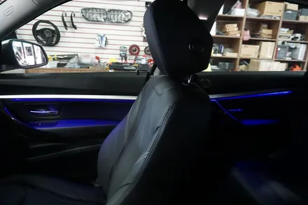 부산 BMW 3GT 엠비언트 칩교환 센터페시아 엠비언트