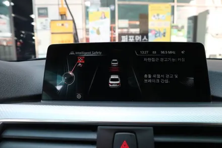 부산BMW 320d, 신형LCD계기판 5AS드라이빙어시스턴트 센터엠비언트 시공