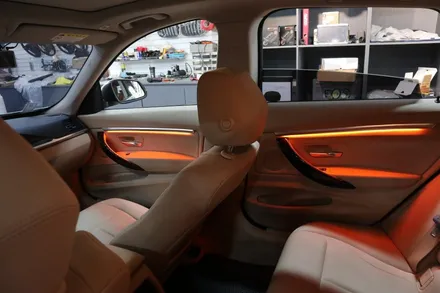 부산 BMW F34 3GT 엠비언트 시공 가능하죠!