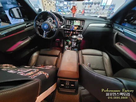 BMW X4 순정형 가변 엠비언트 무드등, BMW 로고등 레터링 작업 튜닝