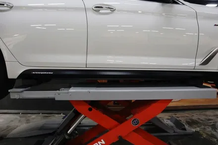 부산BMW G30 520d M performance 사이드데칼