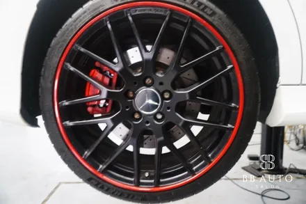 BMW F10 520d, 벤츠CLA 45 amg 휠기스는 휠보레로 방어!