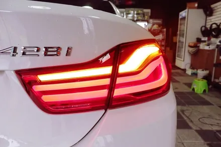 부산 BMW F33 428i 컨버터블 LCI 테일램프 테일라이트 시공