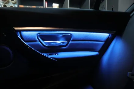 부산BMW F30 320d 실내분위기 오지구요 가변엠비언트 지리구요