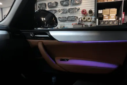 부산BMW F26 X4 필수템 가변엠비언트 드루와 드루와
