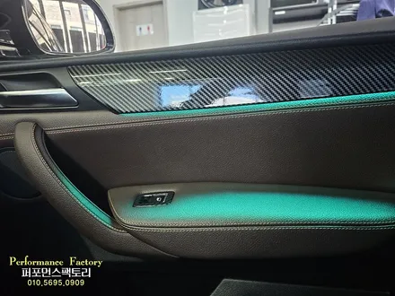 BMW X4 자동차 실내 순정형 가변 엠비언트 라이트 시공하기