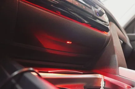부산BMW F30 320d M핸들장착 센터엠비언트 공조기엠비언트