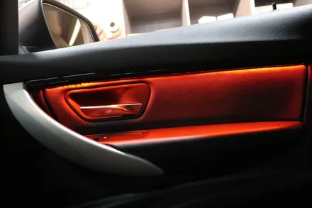 부산 BMW F30 320d 엠비언트 시공