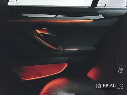 BMW 엠비언트라이트맛집 칩교환시공으로 더욱밝게!