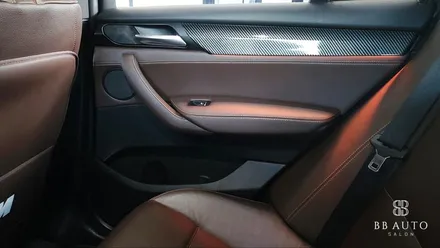 BMW X4 가변엠비언트 및 부산엔진오일교환