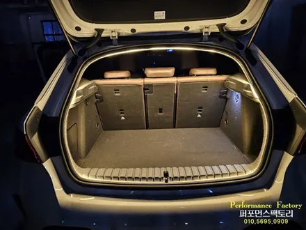 BMW 135i 1시리즈 트렁크 도어 식빵등 LED 무드등 바 시공 튜닝