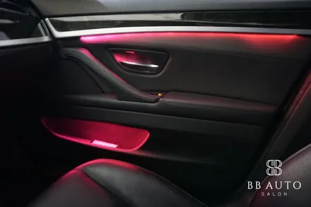 부산 BMW F10 520d 패들시프트 엠비언트 시공