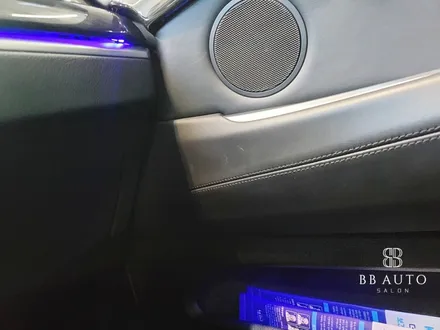 부산 BMW 5GT 크리스탈파츠 장착 및 엠비언트 시공