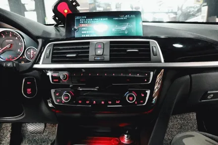 부산BMW 3GT, 센터엠비언트 공조기엠비언트 재떨이등
