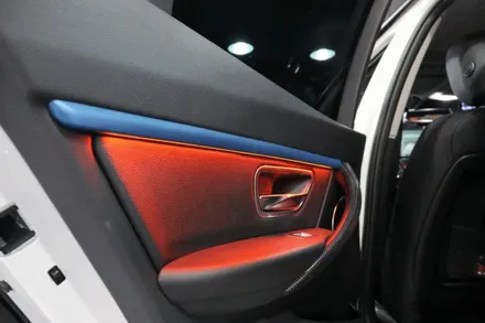 부산BMW 320d 6WB LCD계기판 디지털계기판 엠비언트 센터엠비언트