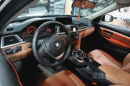 부산BMW F30 320i,  센터엠비언트 엠비언트라이트 시공