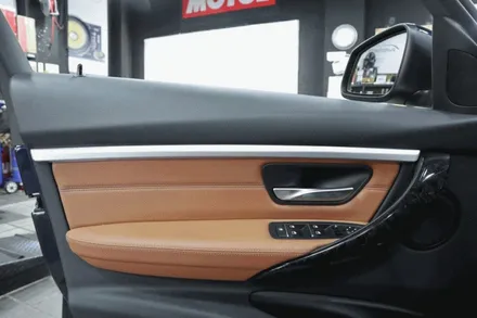 부산BMW F30 320i,  센터엠비언트 엠비언트라이트 시공