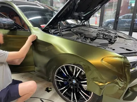 BMW M5 전체 랩핑 - 양재동 랩핑 / 서울 서초구