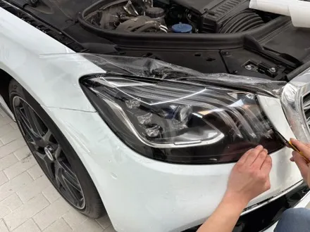 벤츠 S63 AMG LB필름 슈퍼 알파인 화이트 전체 랩핑 - 강남 랩핑 / 서울 서초구