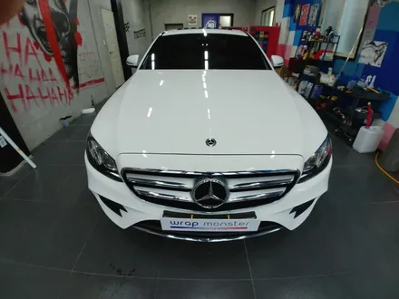 창원 벤츠 E300 실내 센터패시아 카본랩핑 / 창원시 마산회원구