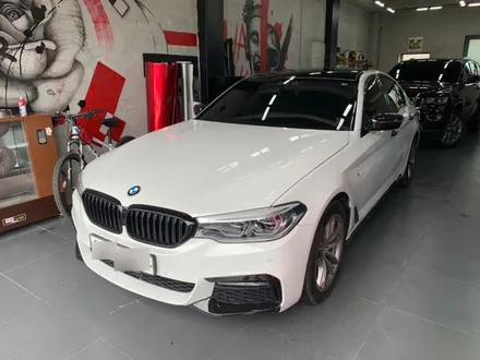 ☆BMW 530i 블랙PPF 루프스킨 & 포인트랩핑은 창원 랩몬스터☆ / 창원시 마산회원구