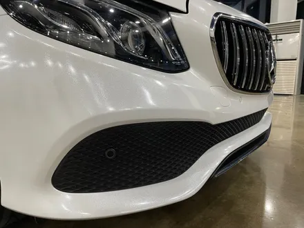 ☆벤츠 E220D 다이아몬드화이트 랩핑은 창원 랩몬스터☆ / 창원시 마산회원구