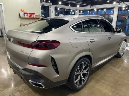 ☆BMW X6 무광 알루미늄 화이트 전체 랩핑은 창원 랩몬스터☆ / 창원시 마산회원구